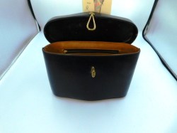 ronay purse front